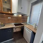 Ujszeged 1 *