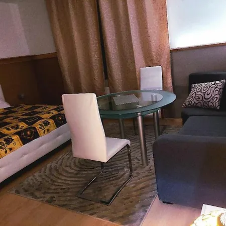 Ujszeged Apartment