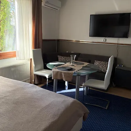 Ujszeged * Segedín